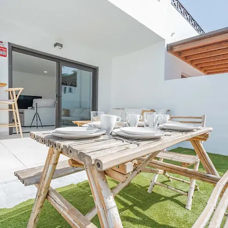 Casa Marlena - Private Terrace- 4 Min To The By Lanzarote Villa Puerto del Carmen (Lanzarote)