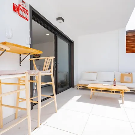 Casa Marlena - Private Terrace- 4 Min To The By Lanzarote