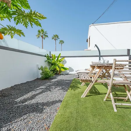 Casa Marlena - Private Terrace- 4 Min To The By Lanzarote Villa Puerto del Carmen (Lanzarote)