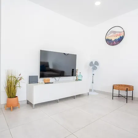 Villa Casa Marlena - Private Terrace- 4 Min To The By Lanzarote Puerto del Carmen (Lanzarote)