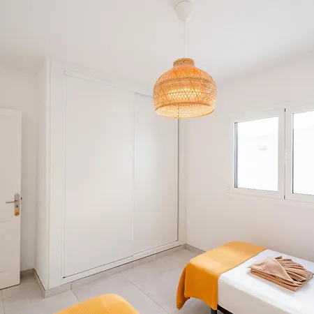 Villa Casa Marlena - Private Terrace- 4 Min To The By Lanzarote *