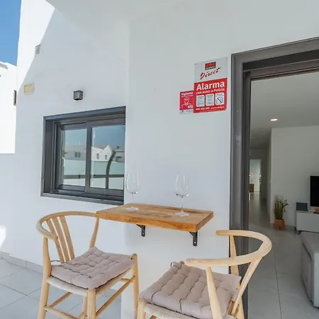 Villa Casa Marlena - Private Terrace- 4 Min To The By Lanzarote *